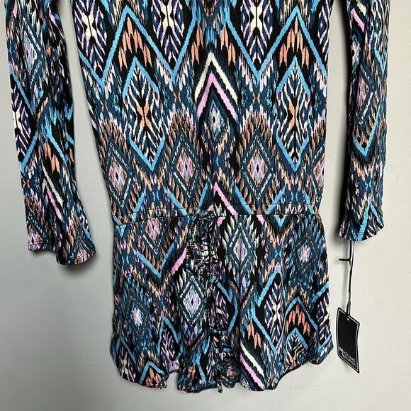 NWT Michael Lauren Nelson Long sleeve V-neck Shorts Romper in Prism Medium - Picture 5 of 12